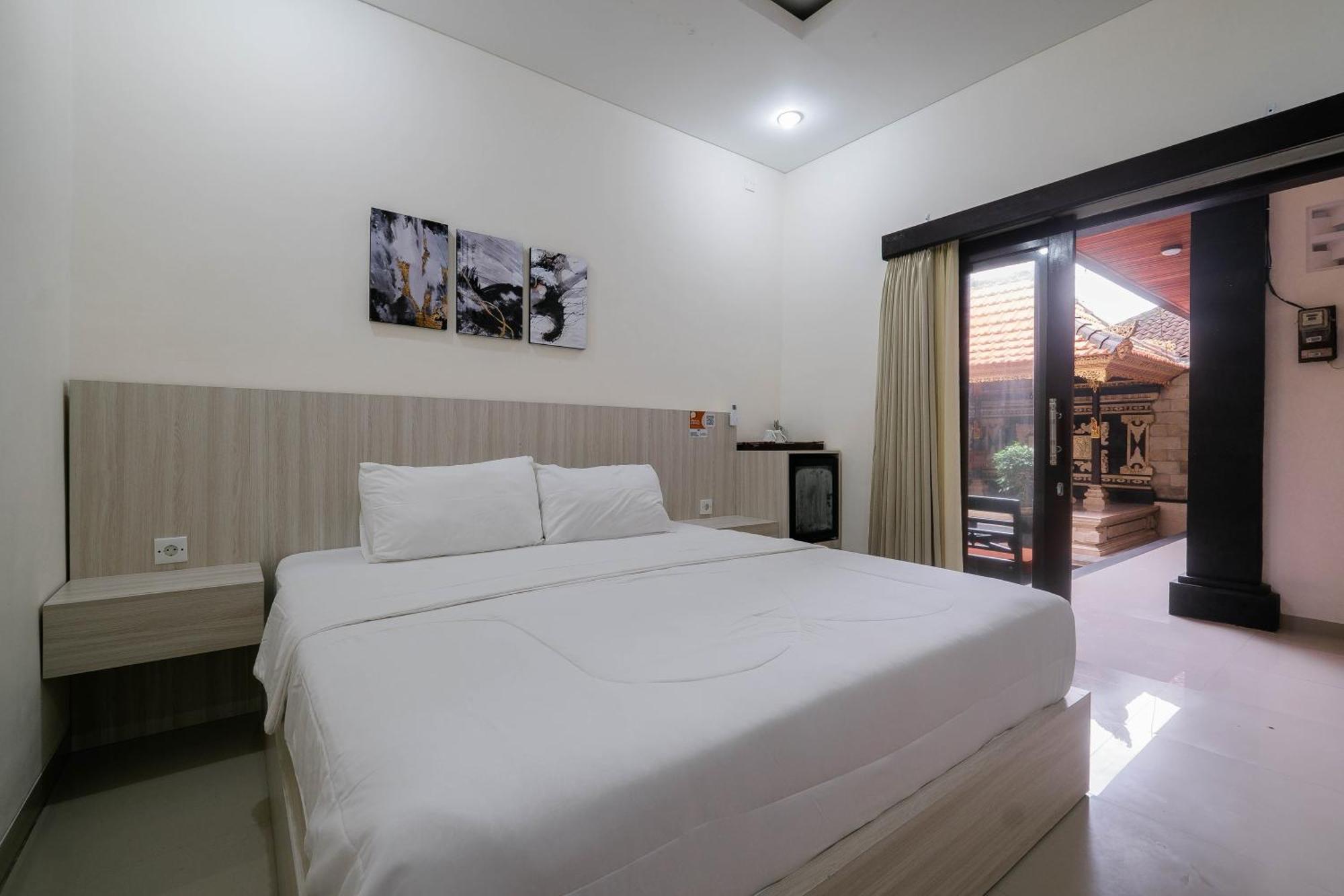 Puri Kasih Home Stay Санур Екстер'єр фото