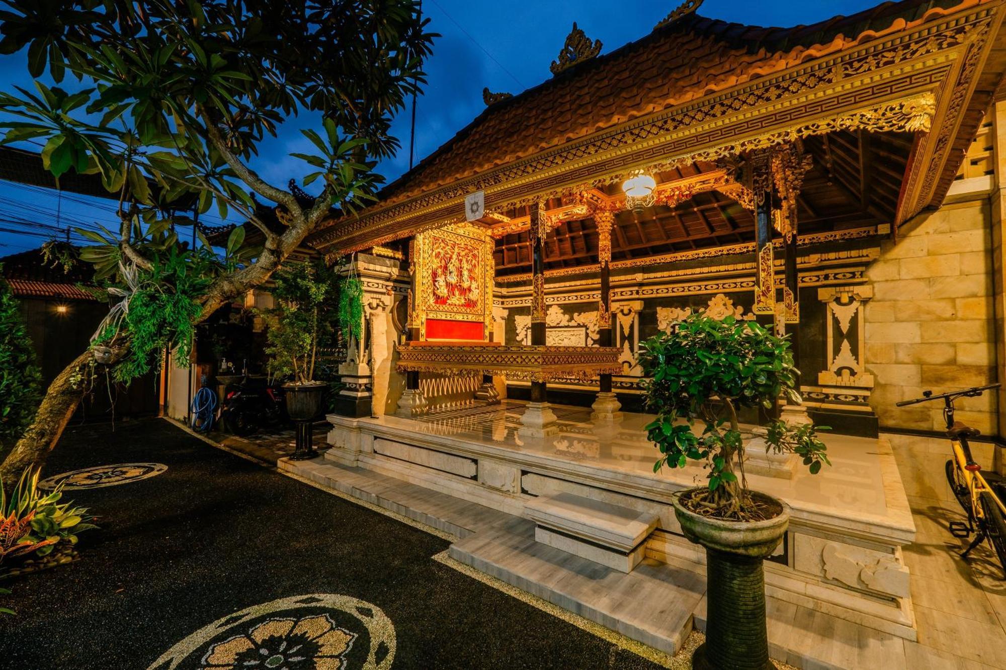 Puri Kasih Home Stay Санур Екстер'єр фото
