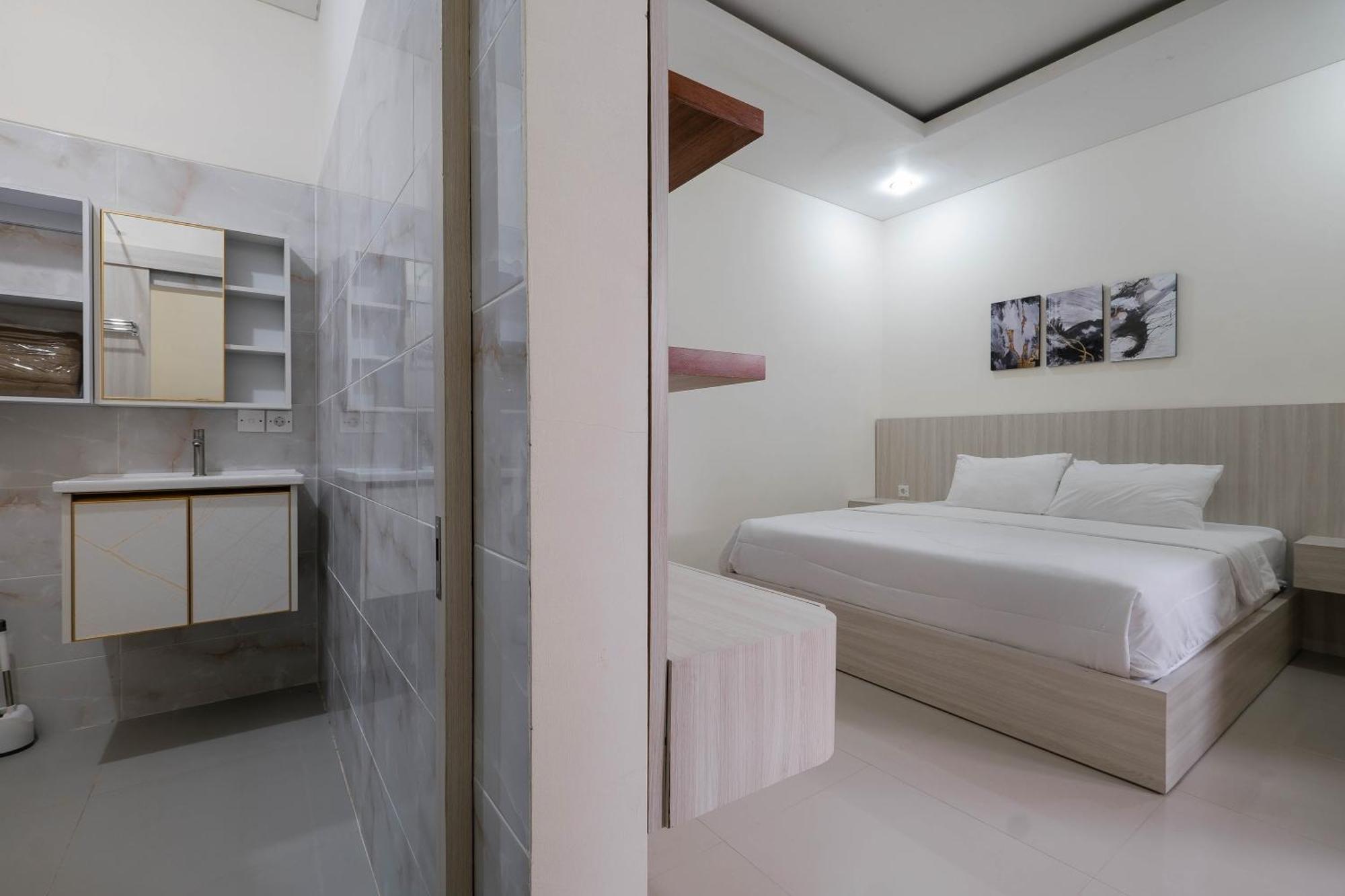 Puri Kasih Home Stay Санур Екстер'єр фото