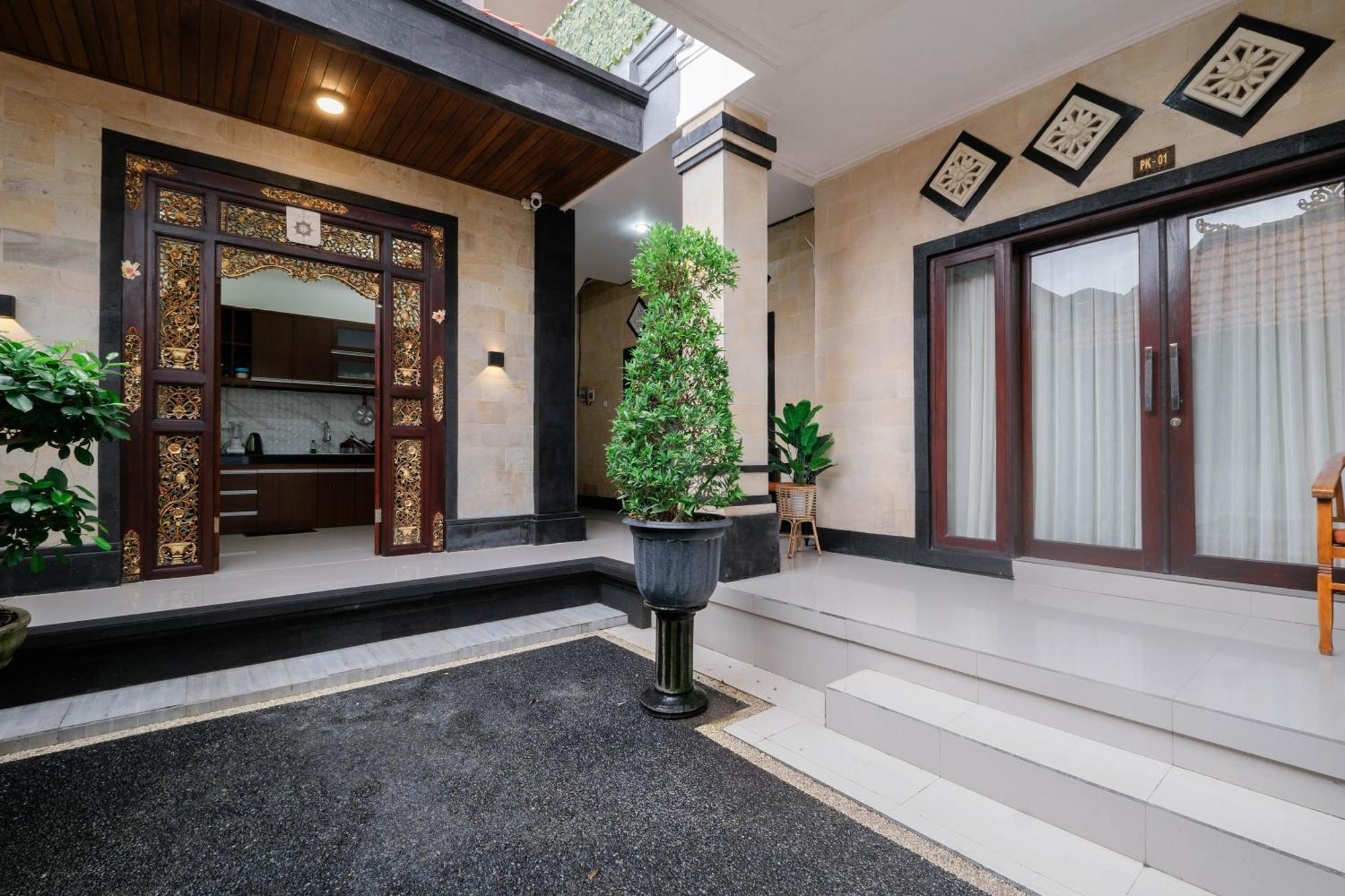 Puri Kasih Home Stay Санур Екстер'єр фото